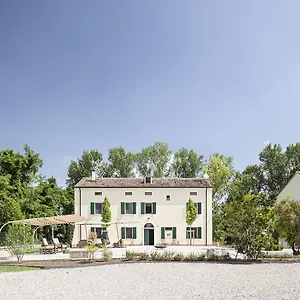 Cascina La Goliarda Hostal